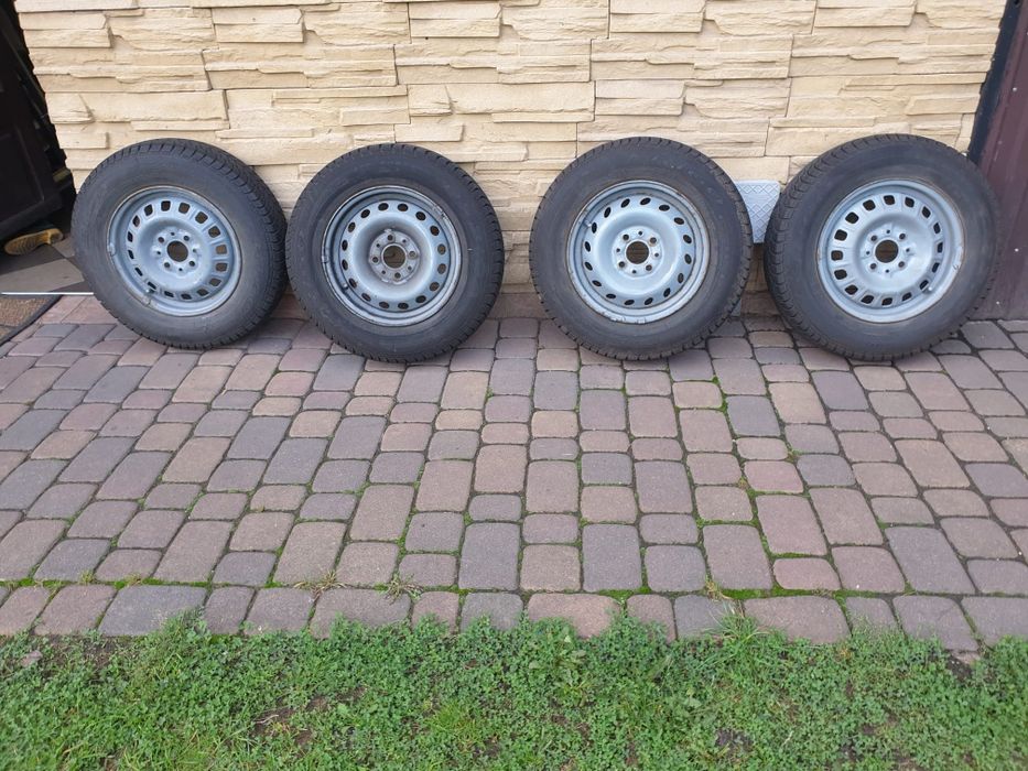 Opony zimowe Dębica FRIGO 2 155/80/13 z felgami