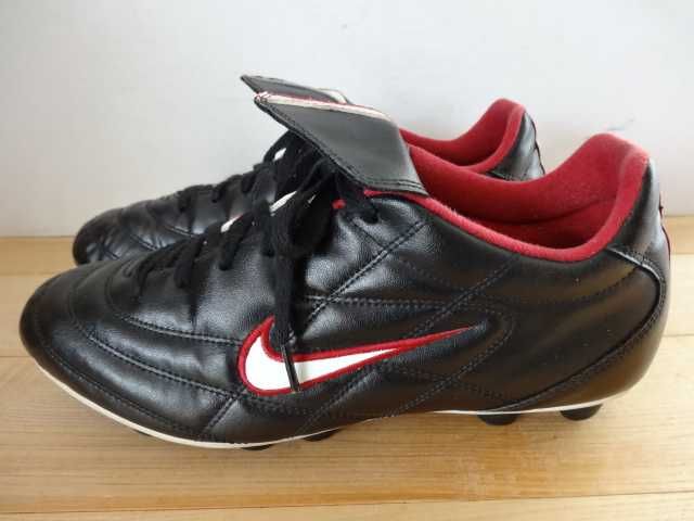 Buty NIKE TIEMPO 750 roz 44,5 Piłkarskie Skóra Korki