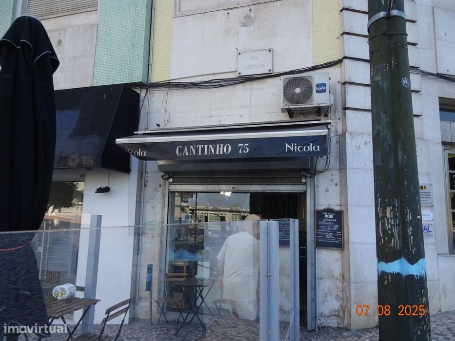 ​​​​​​​Trespasse de Pastelaria em Zona Nobre de Lisboa – Rua Castilho