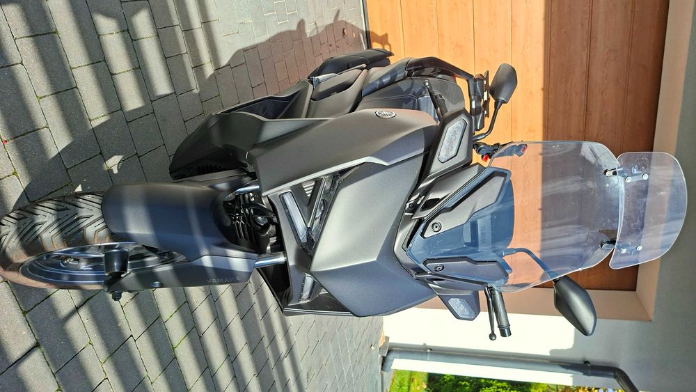 Sprzedam- odstąpię leasing Skuter Yamaha XMAX 2024 rok, 125 cm3