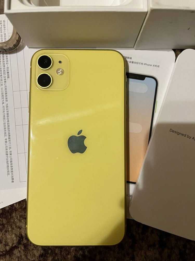 Продам Iphone 11