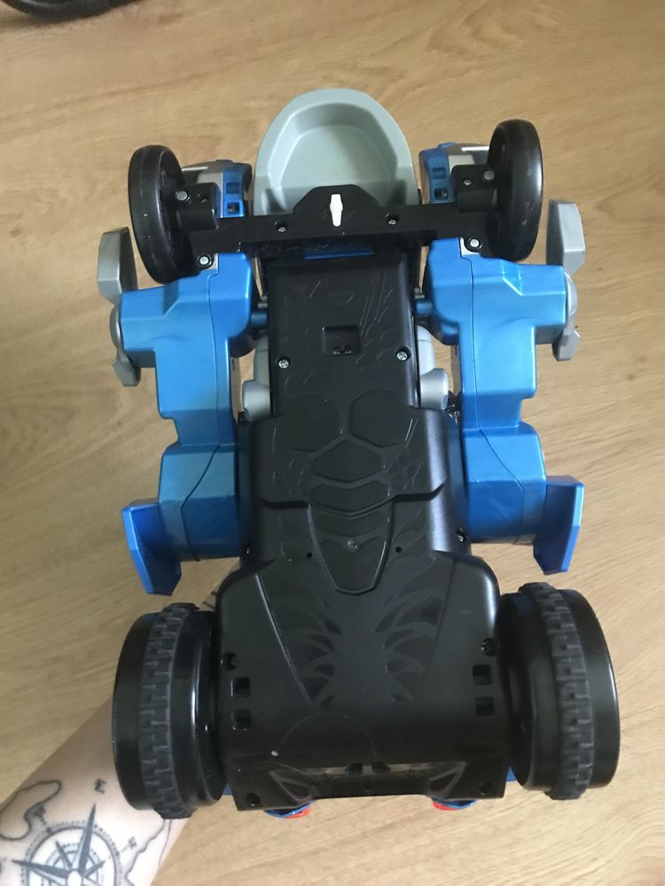 Zabawka interaktywna Transformers Auto-Dino Switch