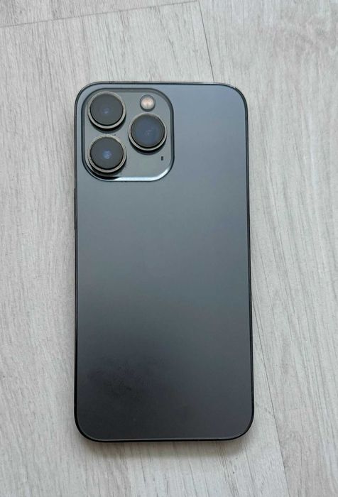 iPhone 13 Pro 128 GB – Grafitowy – Stan Jak Nowy