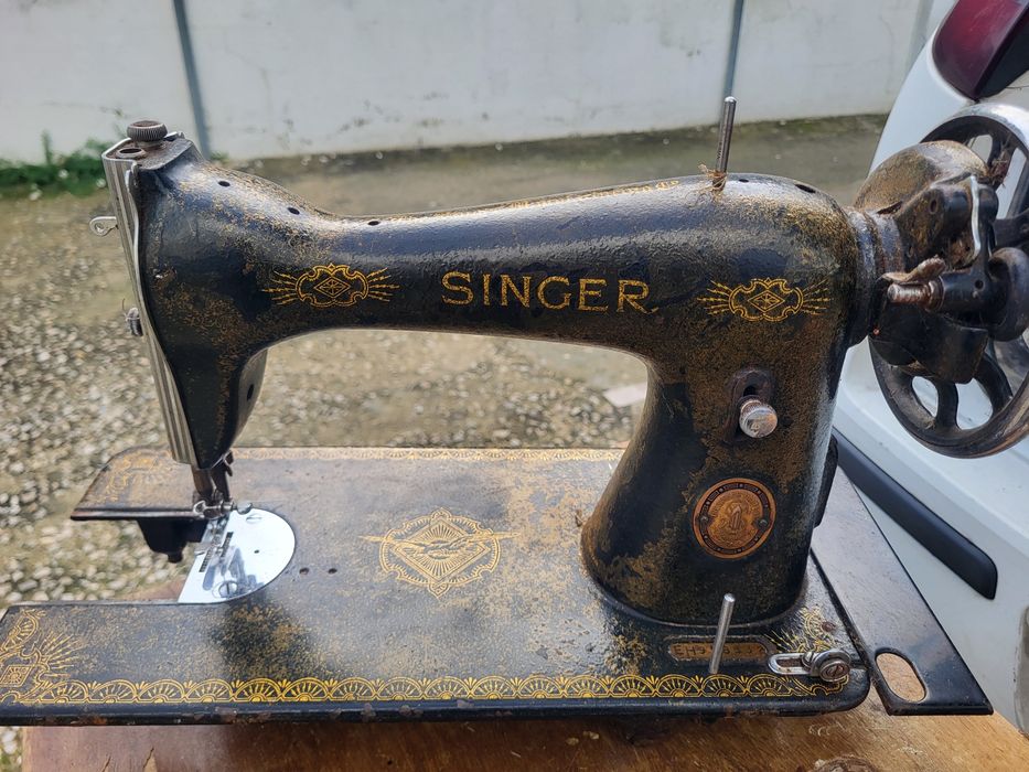 Maquina Singer antiga
