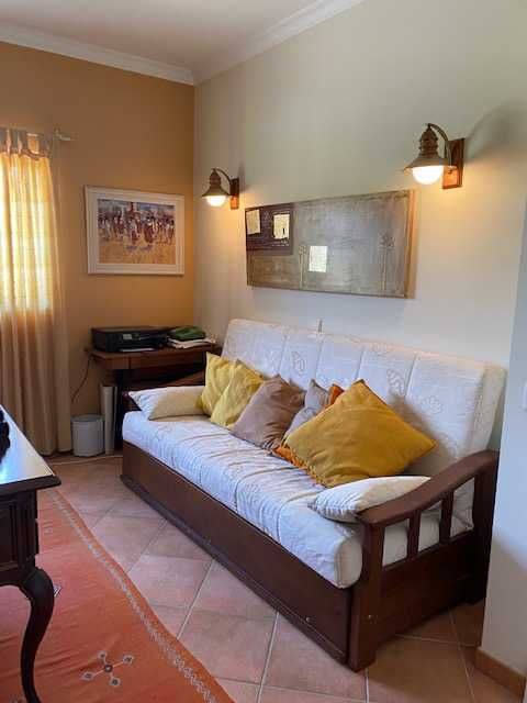 Estudio simpatico Baixa Faro