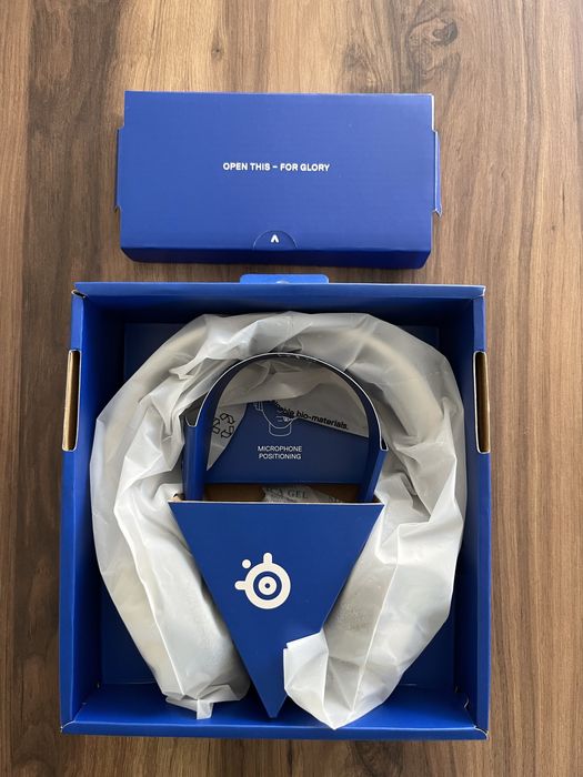 Auscultadores Steelseries Arctis Nova 1P