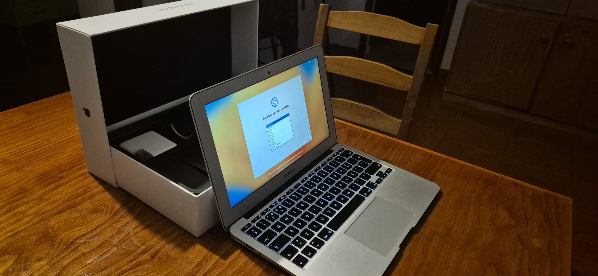 Macbook air 11 com acessórios