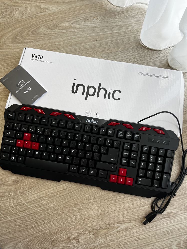 Ігрова клавіатура  Inphic V610  з проводом USB, чорна (ENG)