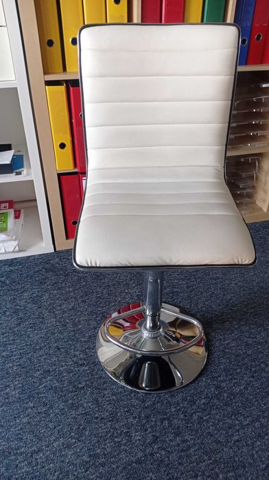 Krzesło hoker biurowe/kosmetyczne