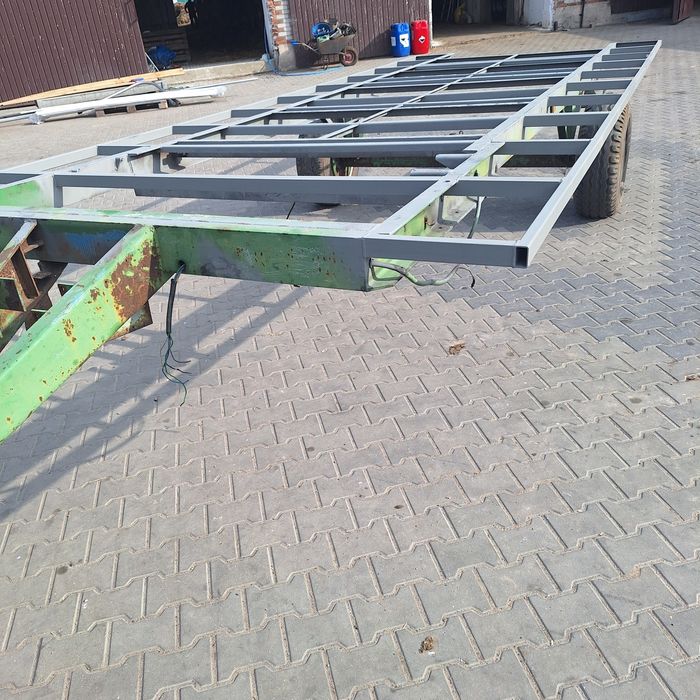 Sprzedam platformę do słomy lub skrzyniopalet