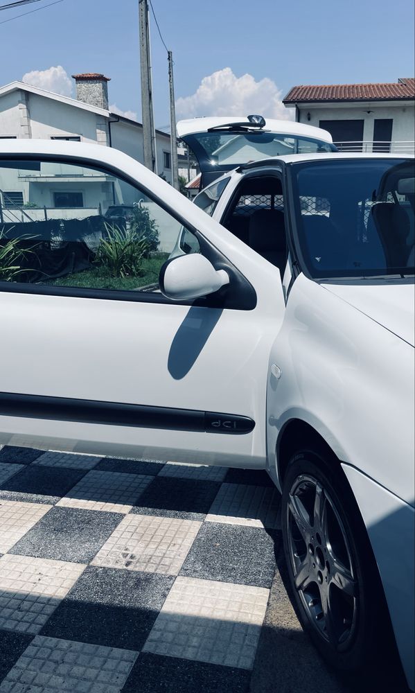 Renault 1.5 DCI Comercial