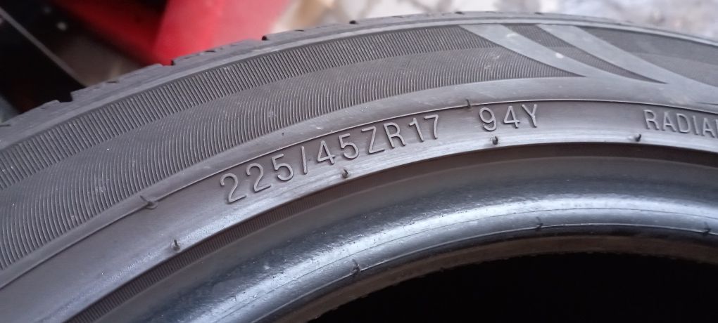 Opona 1szt 225/45/17 94Y Kumho Ecstra LE SPORT 7mm