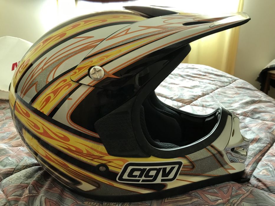 Capacete Mota Novo