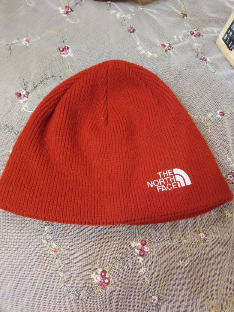 Продам шапочку от The North Face Оригинал