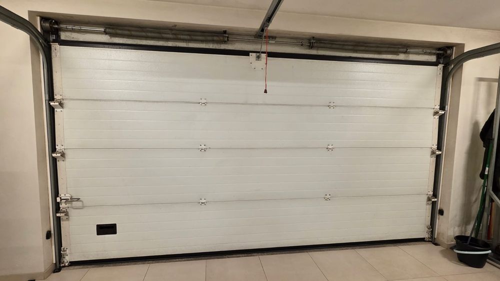 Portão Seccionado Automatico