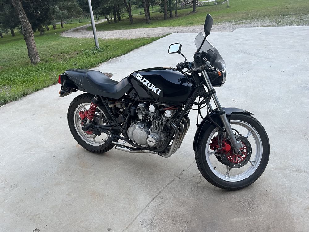 Suzuki GS 550 M Katana