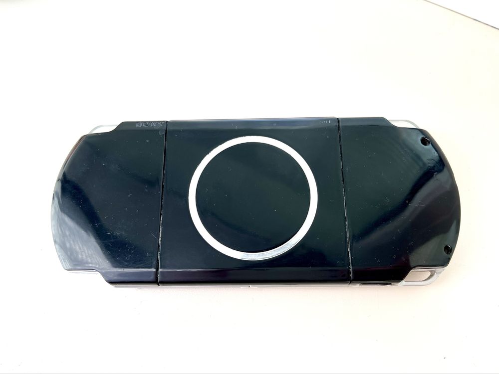 PSP 3000 + 32гб флешка