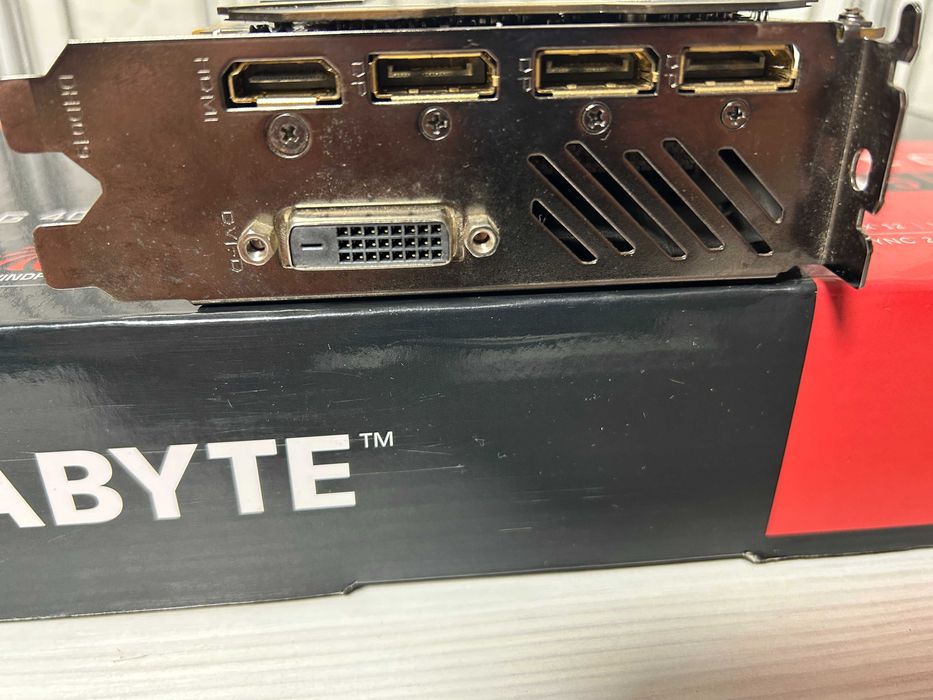 Відеокарта Gigabyte RX580 4Gb