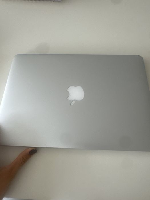 macbook pro 13” Retina 256Gb
