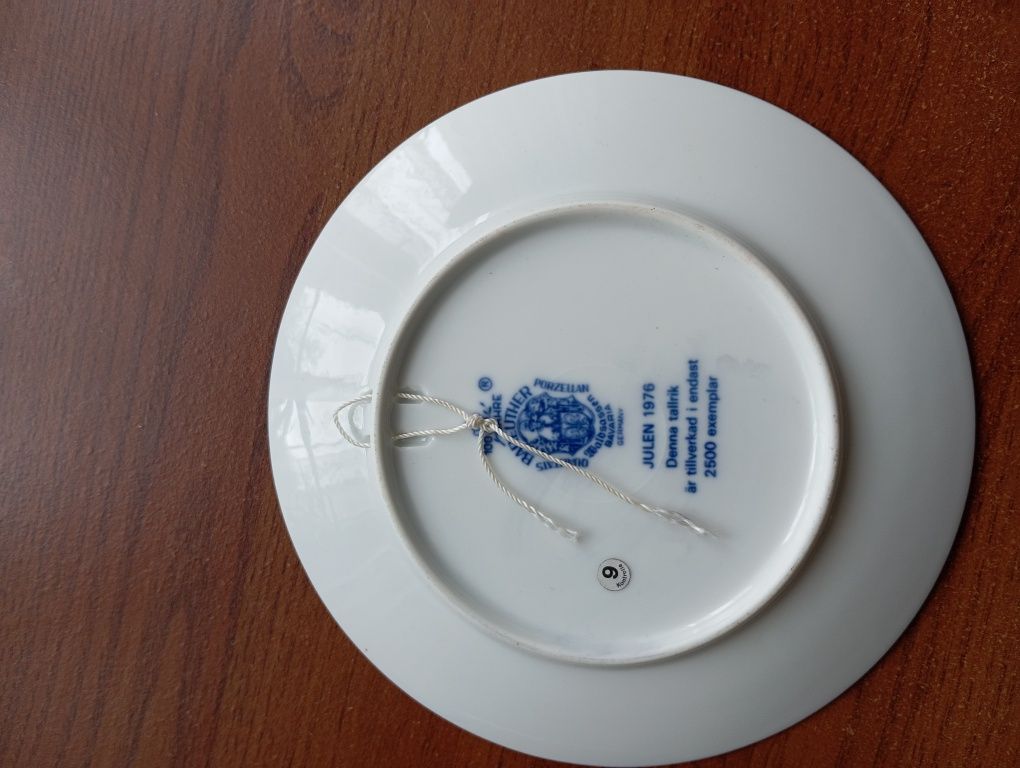 Talerze z porcelany  ścienne