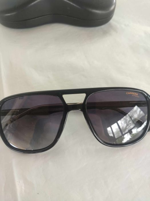 Óculos de Sol Carrera Homem