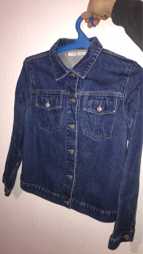 Куртка джинсовая продам