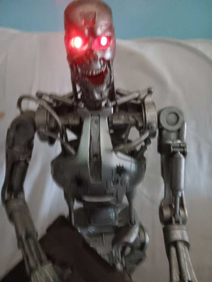 Terminator 2 Endoskeleton