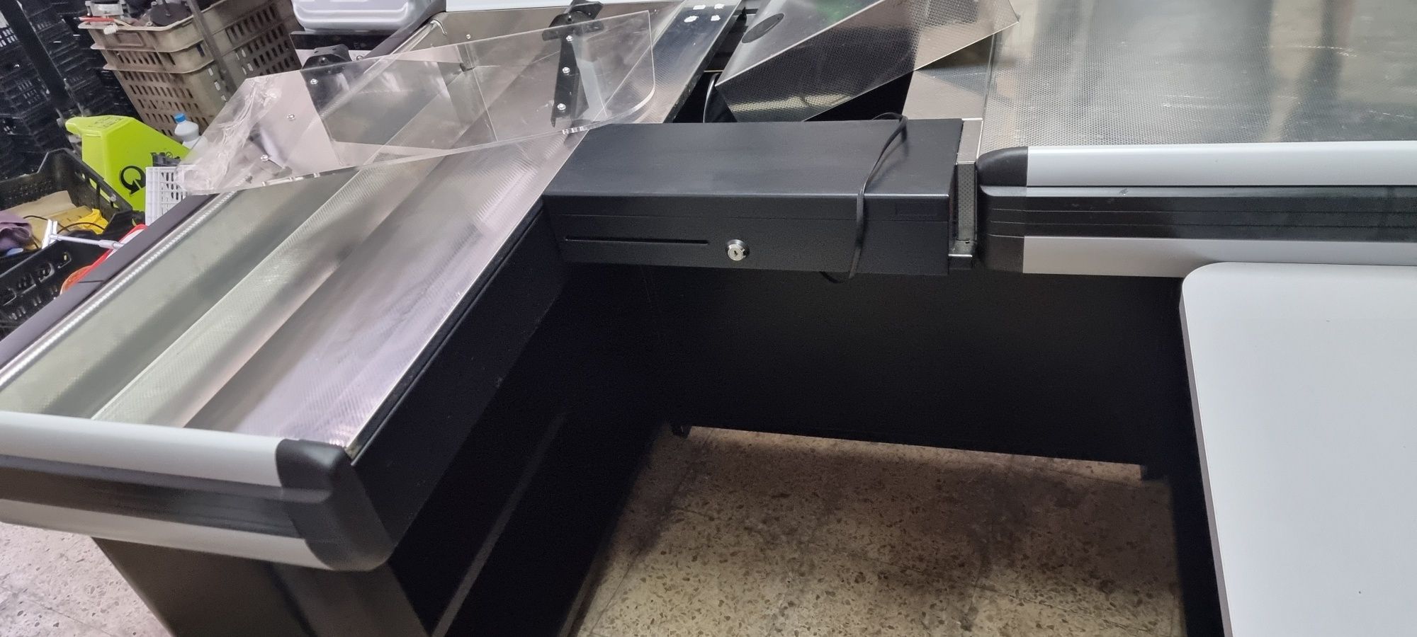 Mesa de saida Mafirol