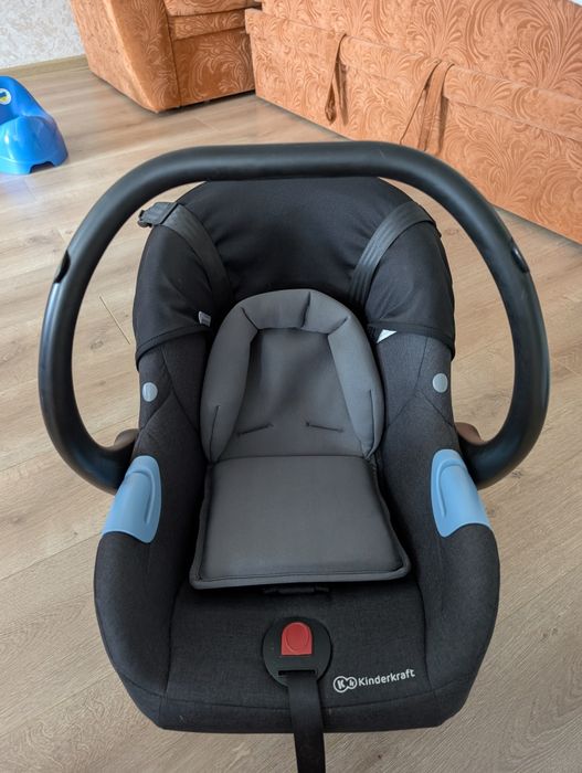 Автокрісло дитяче 0-4 міс