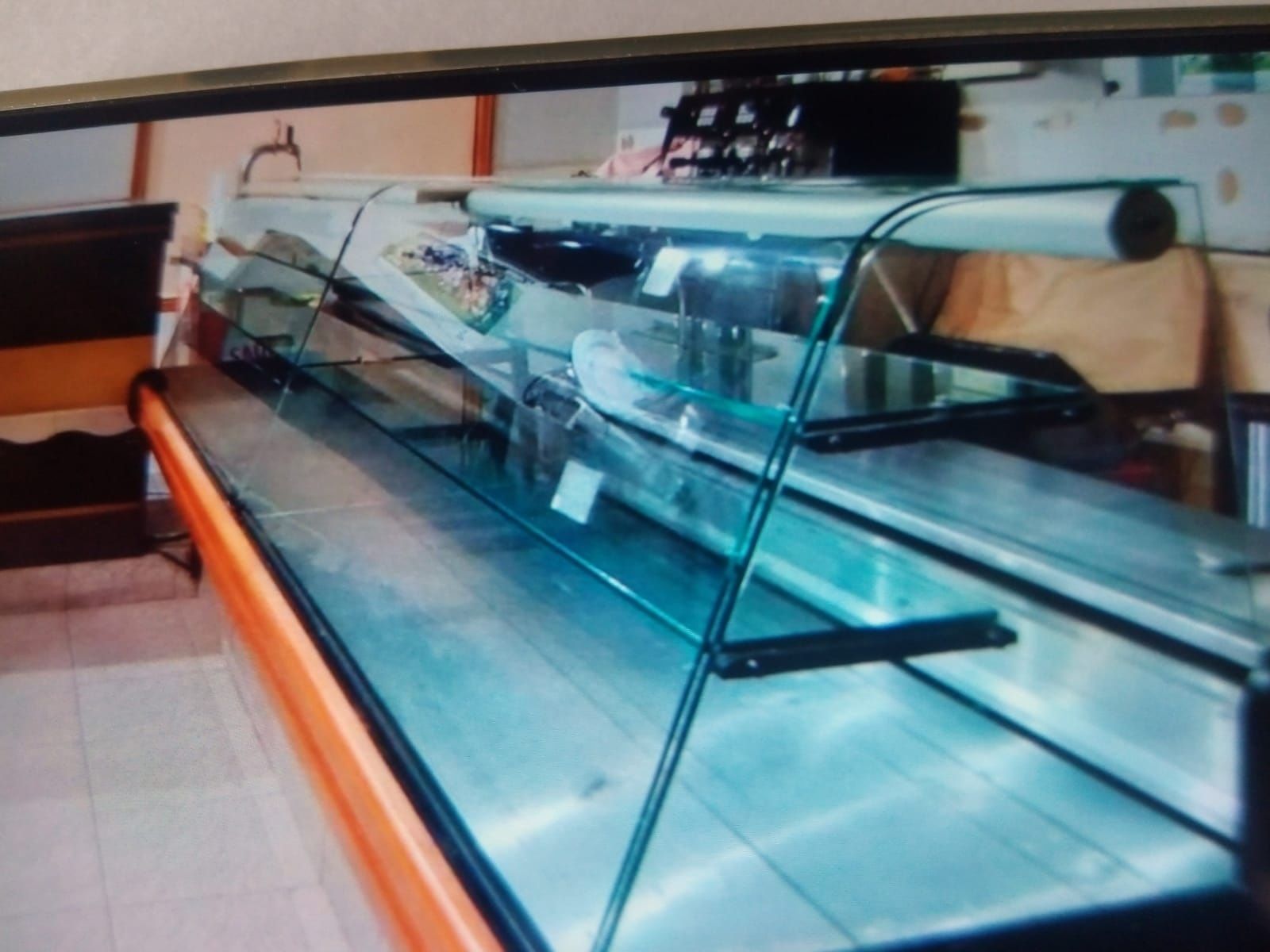 Vitrine em bom estado