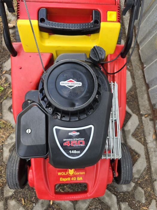 Kosiarka spalinowa WOLF GARTEN z napędem silnik Brigss&Stratton 450.