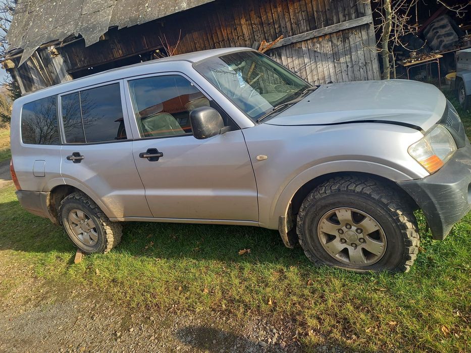 Sprzedam Mitsubishi Pajero 2006 3.2 uszkodzony