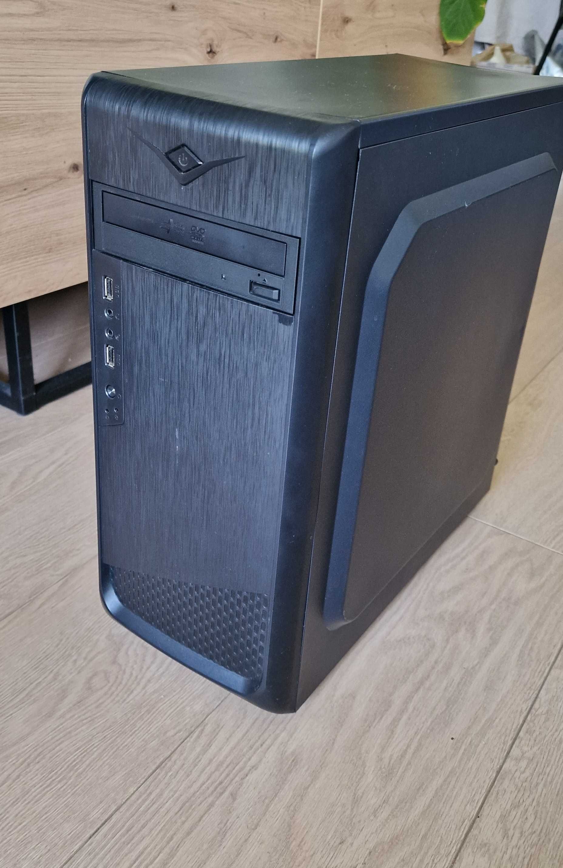 Komputer do gier Ryzen 5, graf RX Gigabyte, 16GB ram, SSD nmve, Wawa
