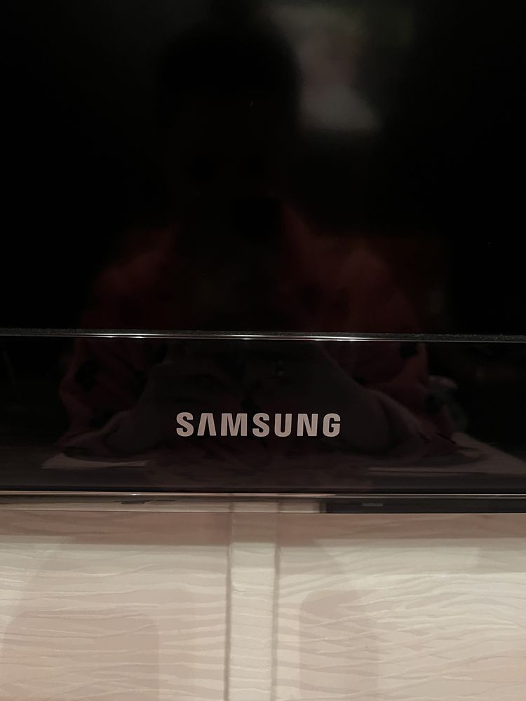 Продам телевизор Samsung