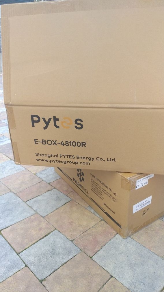Аккумуляторная батарея LiFePO4 5.2 kWh Pytes E-Box 48100R 48V 100Ah