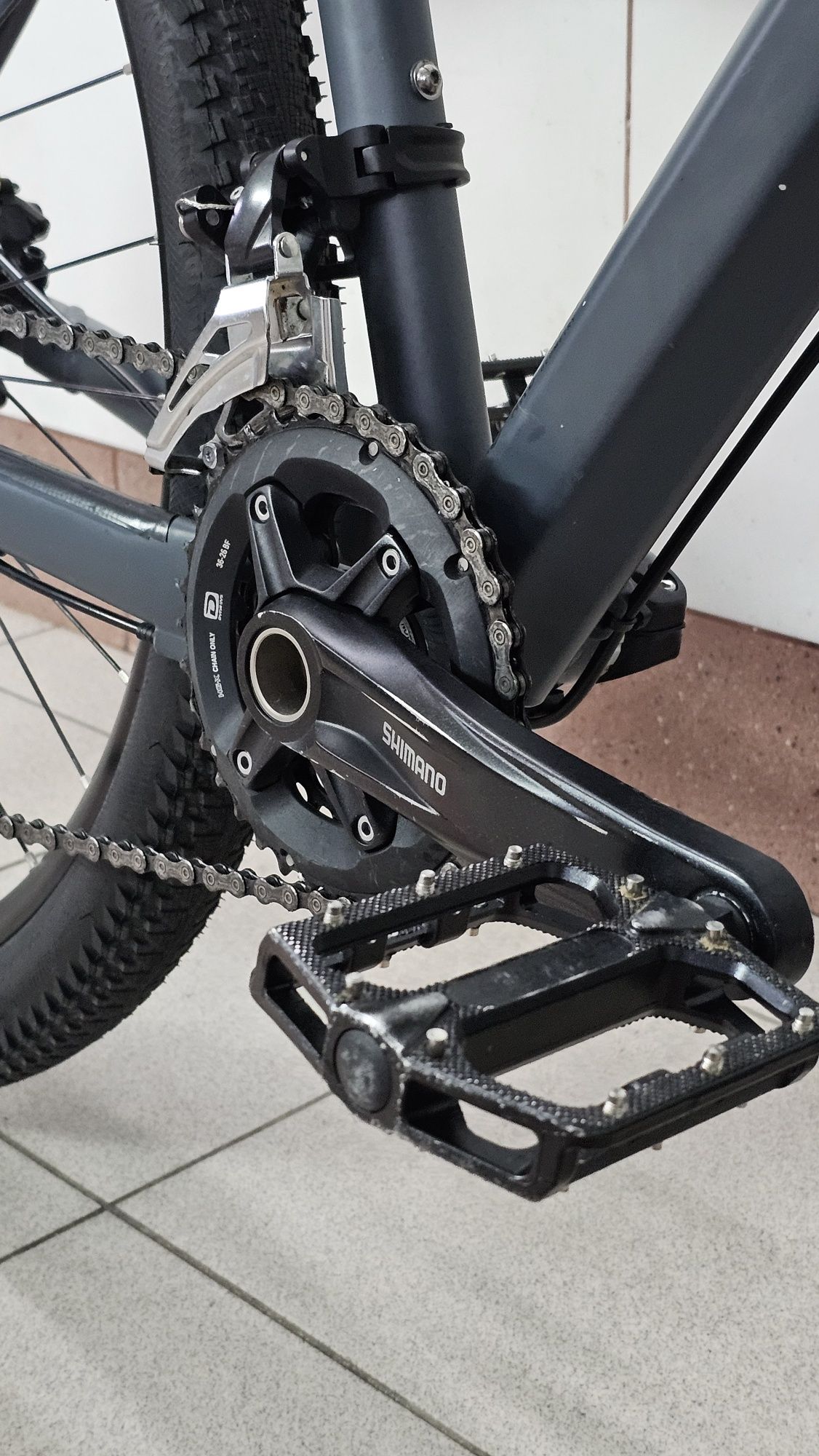 Cube Attention  roz. Ramy M koła 27.5 Deore Rock Shox Continental