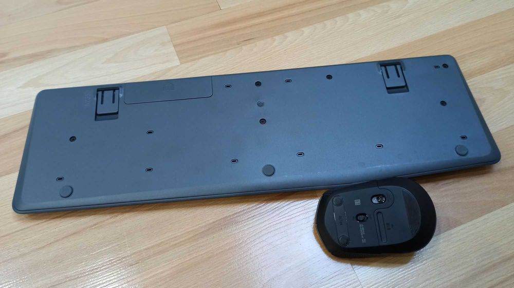 Zestaw klawiatura i mysz bezprzewodowa Logitech MK235