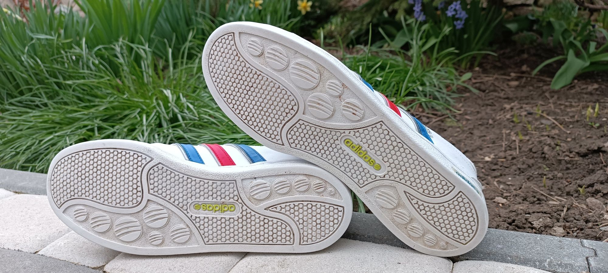 Шкіряні кросівки Adidas 42.5