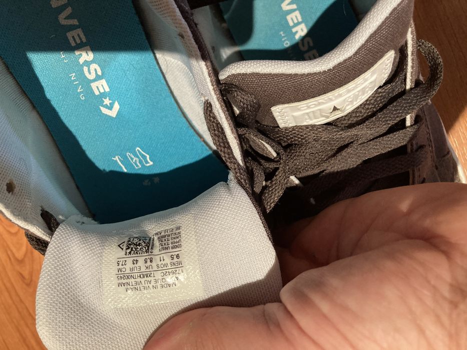 Ténis Tomy Hilfiger outro Converse