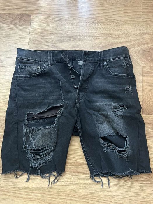 Шорти джинсові рвані чоловічі оригінал.