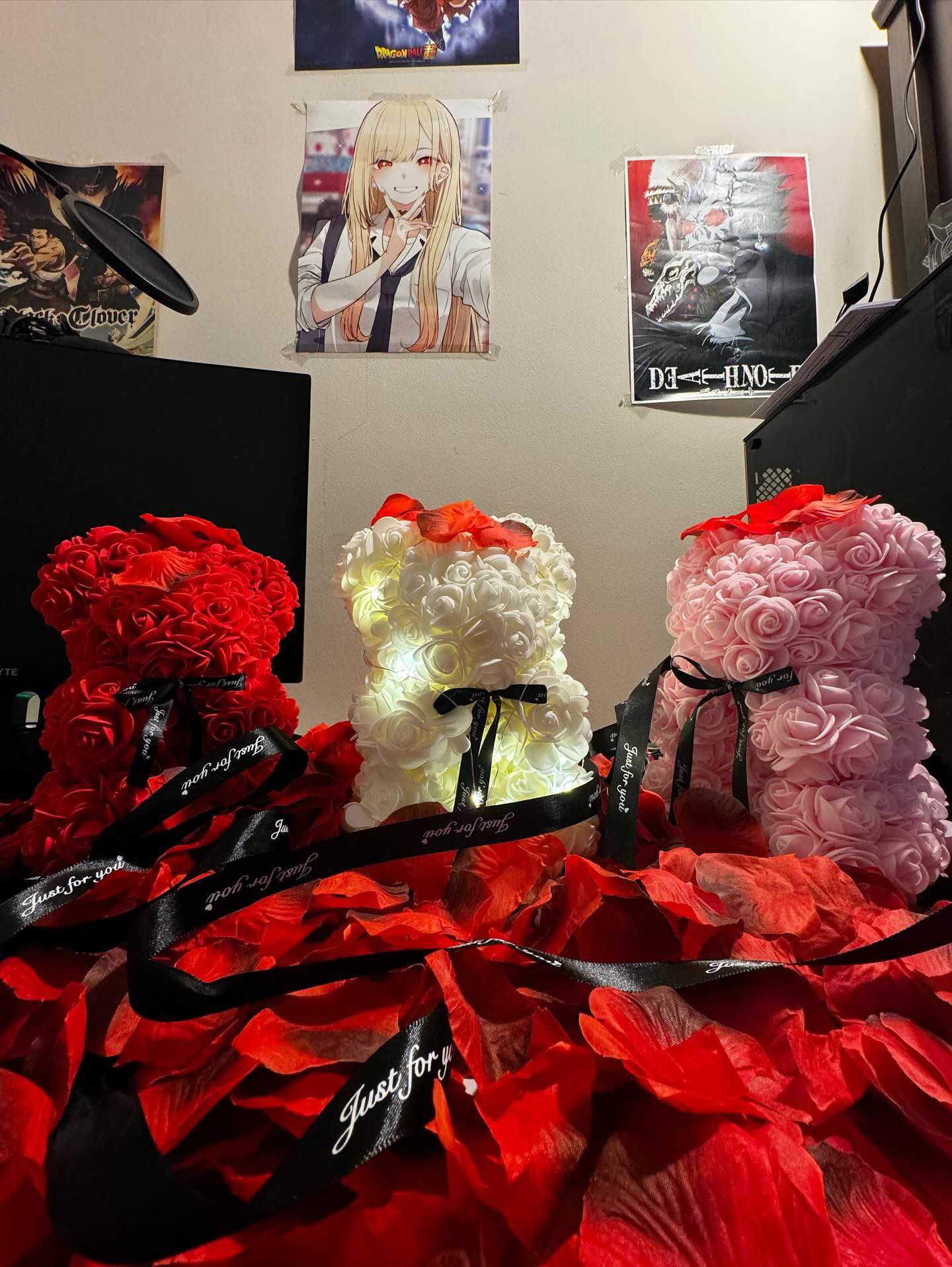 PROMOCJA 3w1 | Miś 25cm + Płatki róż + Girlanda LED Gratis! Walentynki
