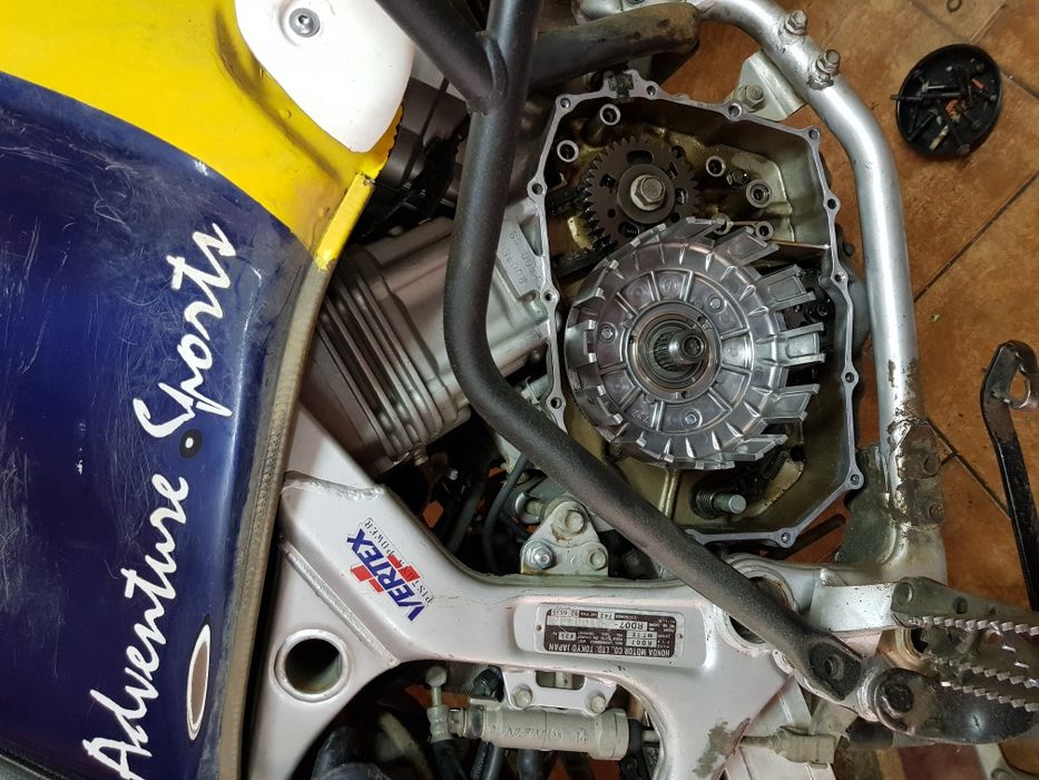 Kosz sprzęgła Honda Afrika Twin XRV 750