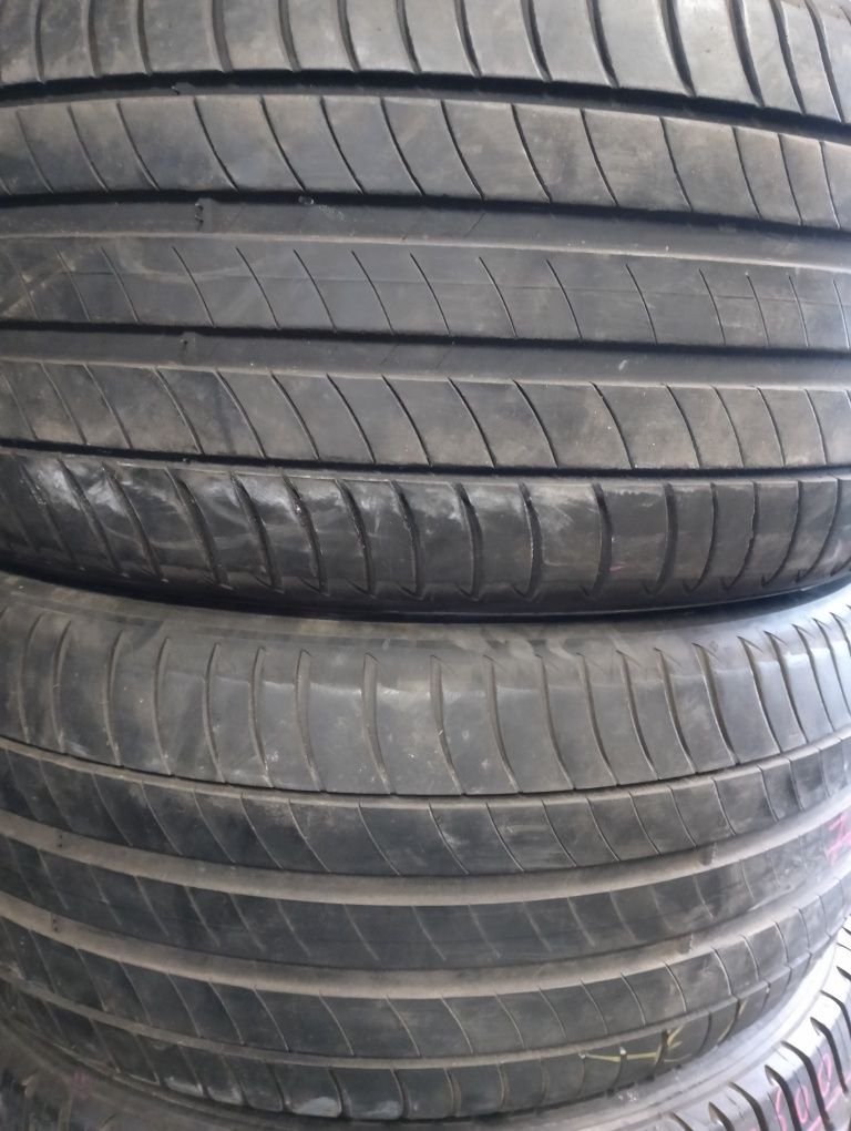 Продам летние шины 235/55r19