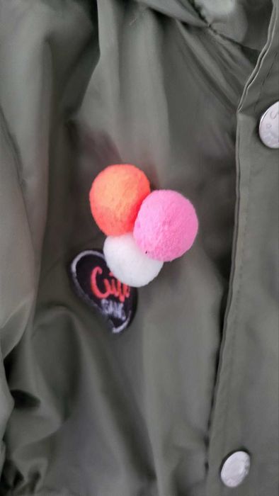 Вітровка. Плащовка. Дівчинка. 116 см.  Польща ( Cool Clab)Стан нової.