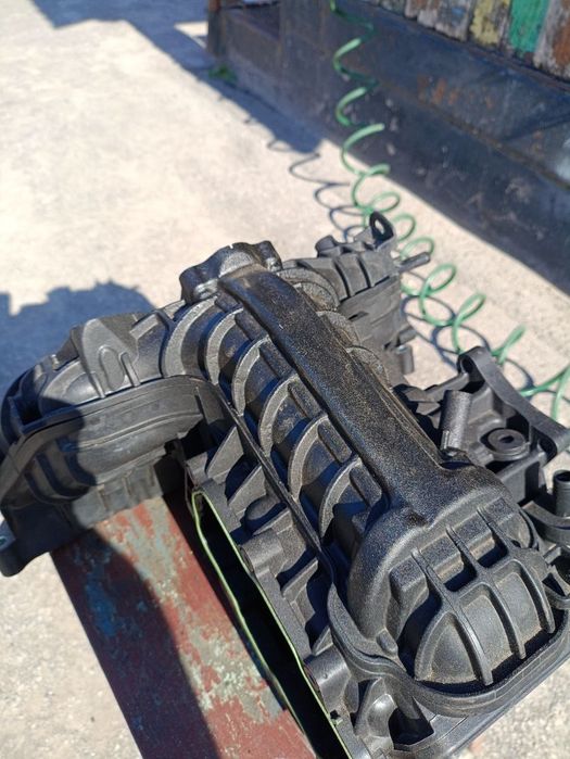 Коллектор Мазда турбо сх50 сх30 3bp