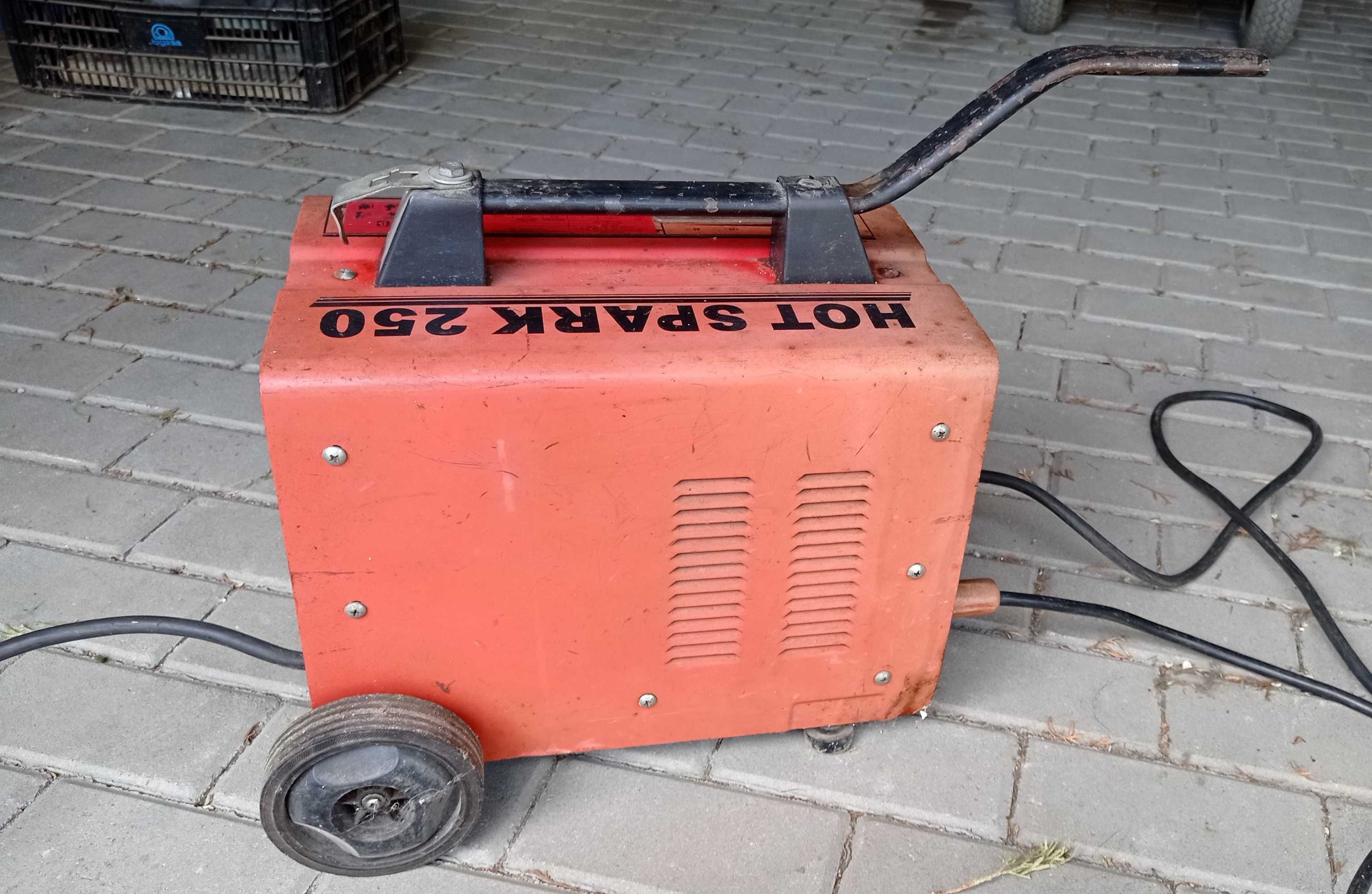 Spawarka transformatorowa HOT SPARK 250