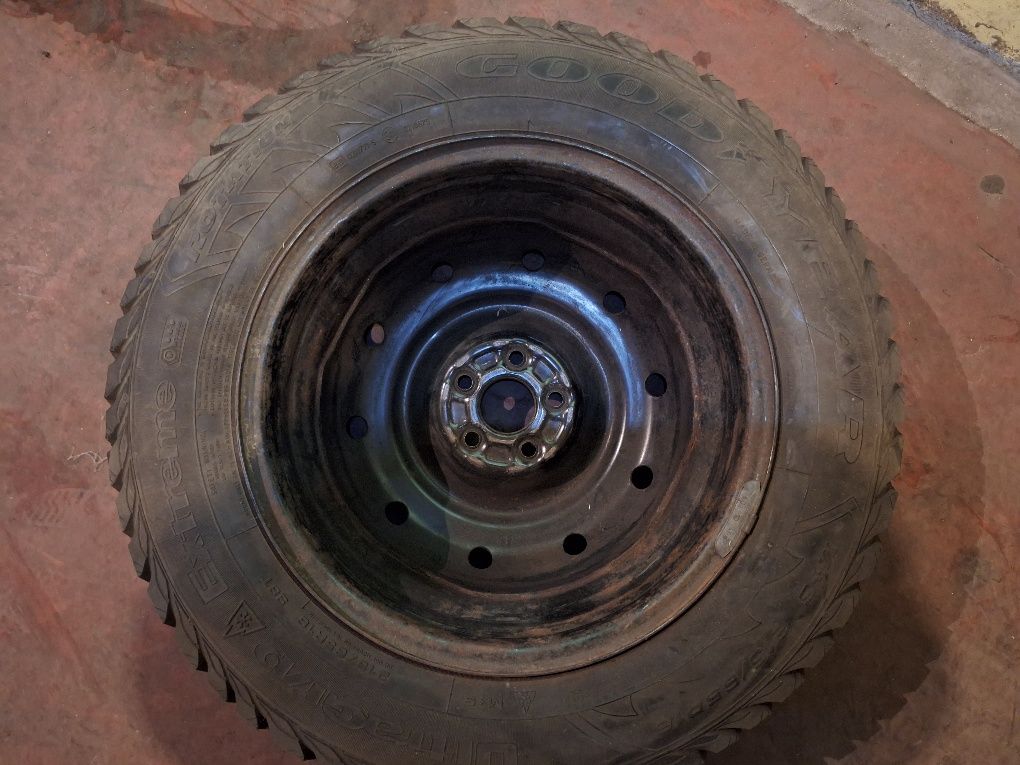 запаска Subaru Forester 5*100 железный диск колесо в сборе 215 65 16