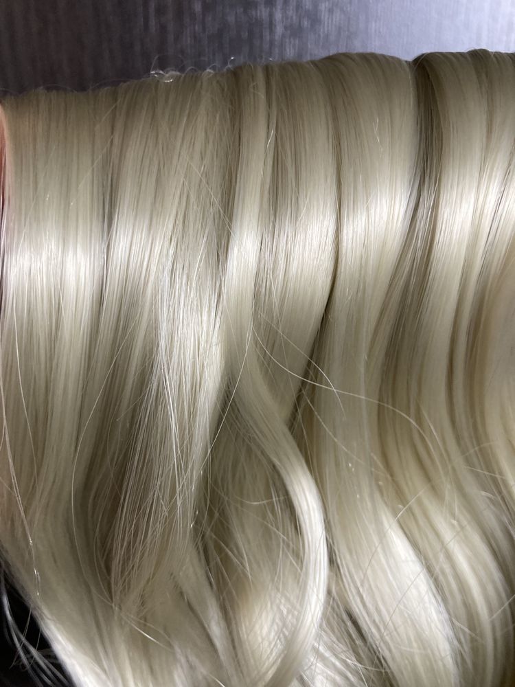 Włosy na klipy platynowy blond kręcone lub proste