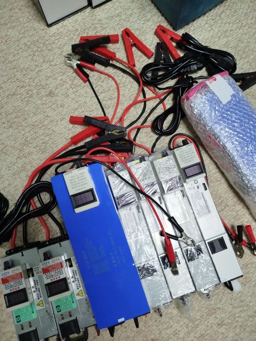 Зарядний пристрій зарядка 120 ампер для lifepo4