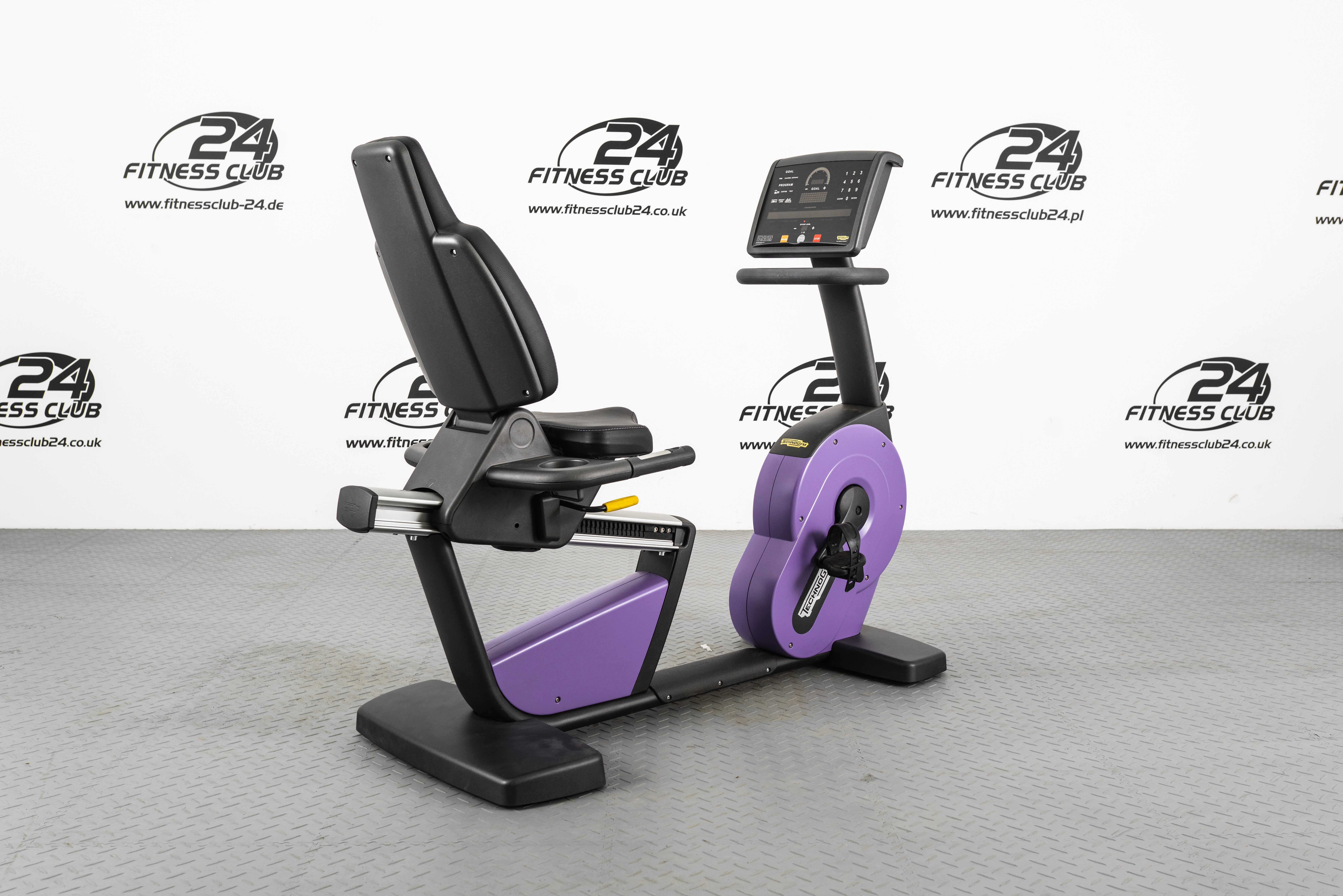 TECHNOGYM New Excite 700 LED rower poziomy-PO REGENERACJI